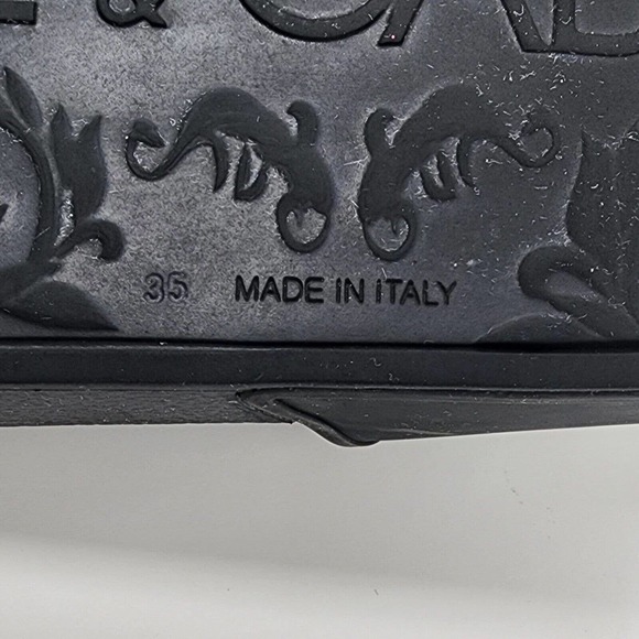 Dolce & Gabbana Black Logo-Embossed Rubber Pool Slides w/ Cushion Sole. EU35/US5 - Picture 10 of 10